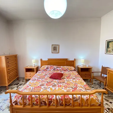 La Casa Di Carta Apartmán *